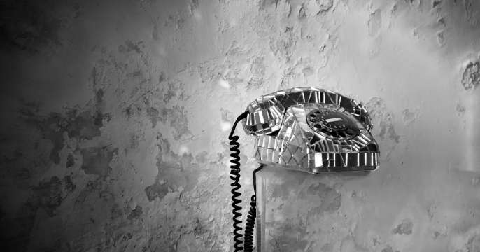 Extending gdbserver to support an strace client